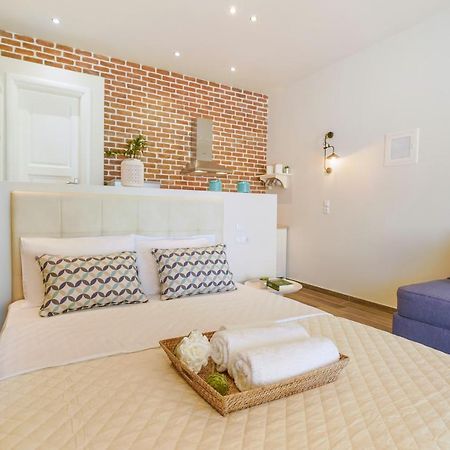 Golden Beachside Terrace Криси Амудия Екстериор снимка