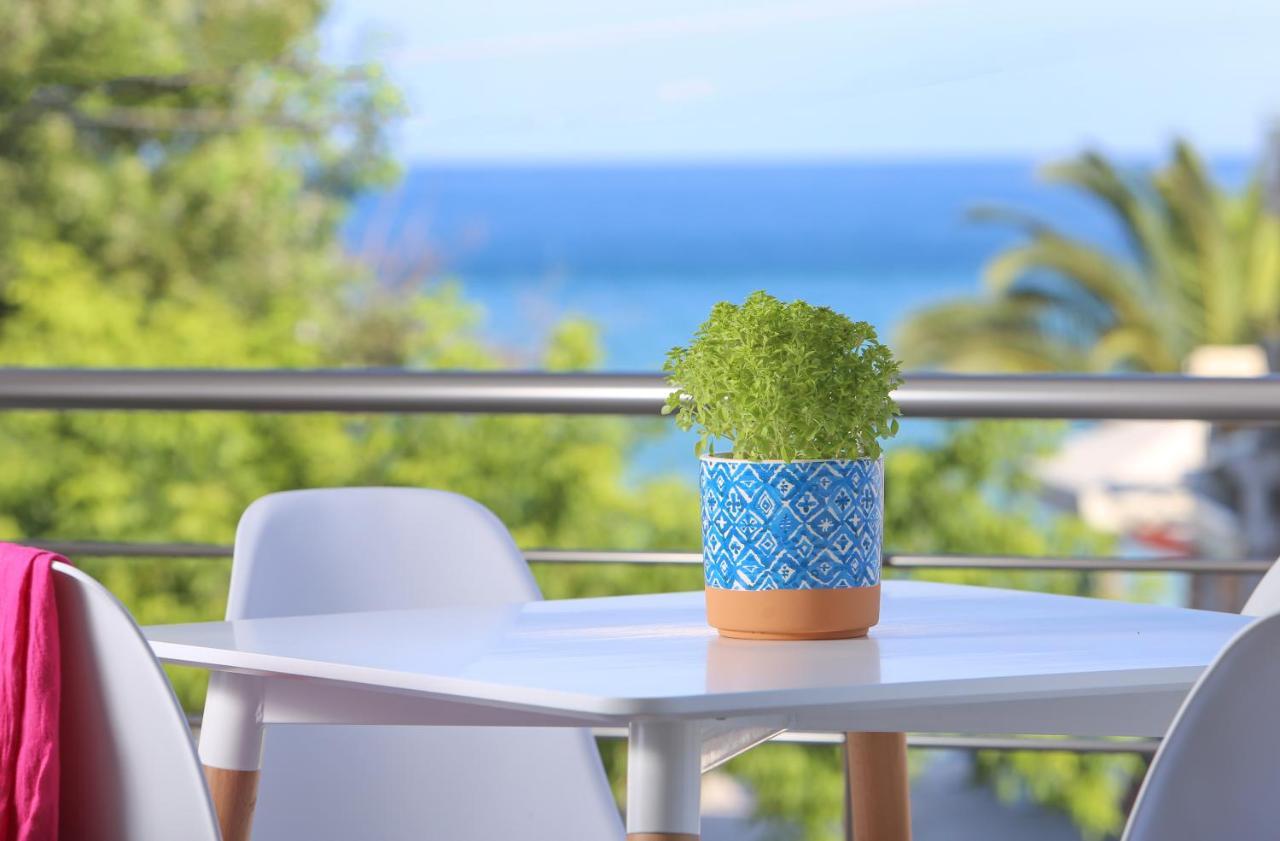 Golden Beachside Terrace Криси Амудия Екстериор снимка
