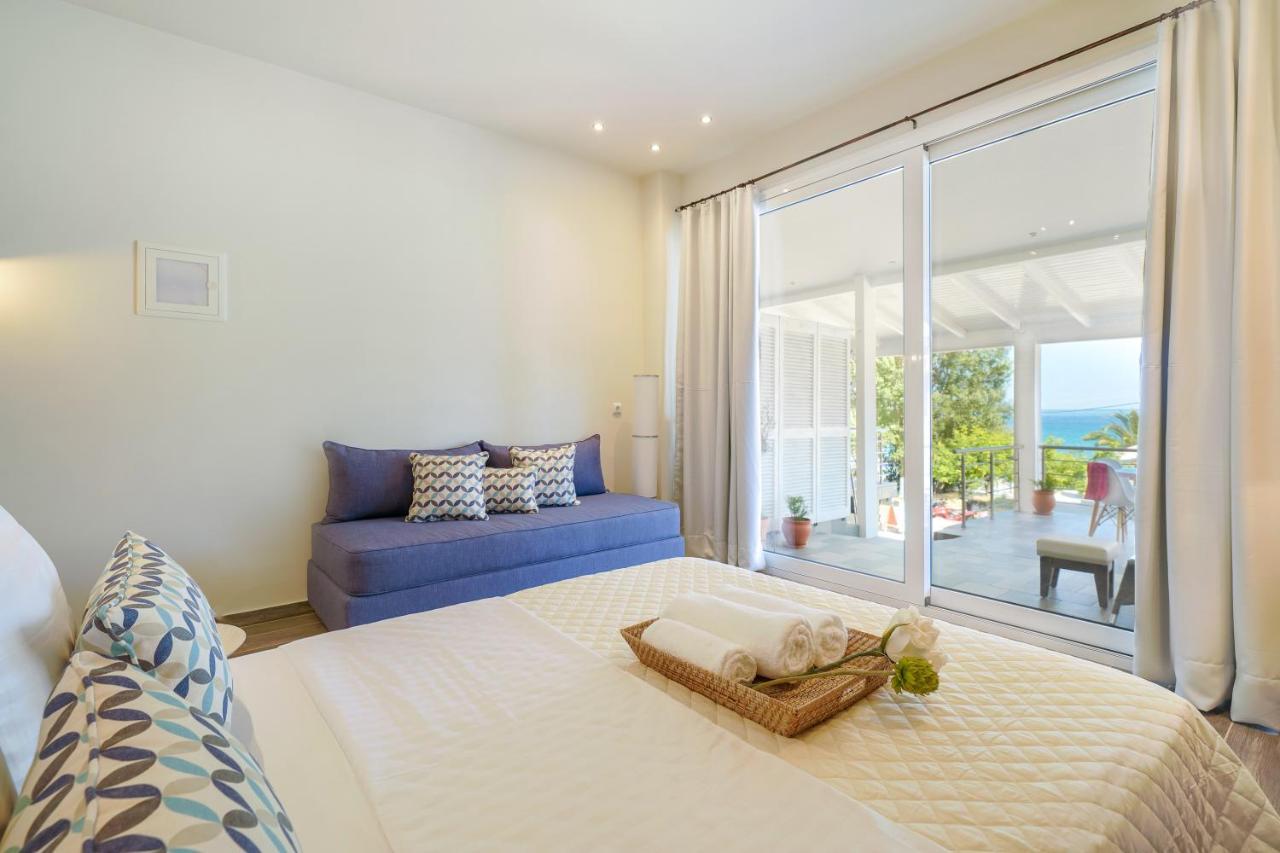 Golden Beachside Terrace Криси Амудия Екстериор снимка
