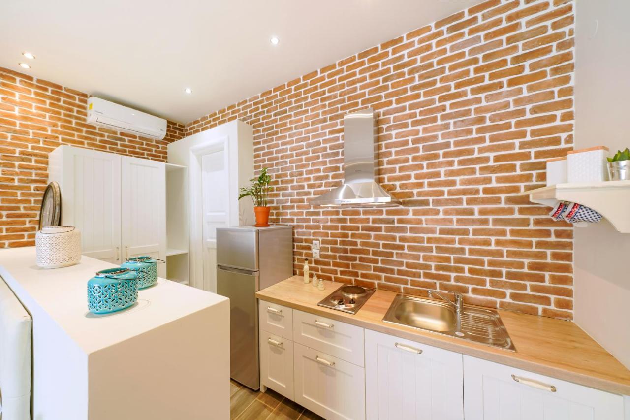 Golden Beachside Terrace Криси Амудия Екстериор снимка