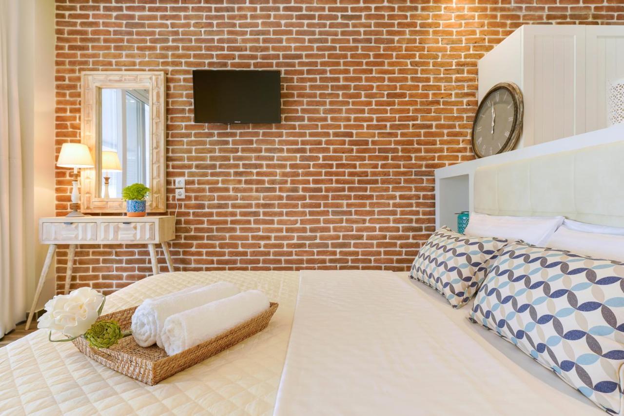 Golden Beachside Terrace Криси Амудия Екстериор снимка